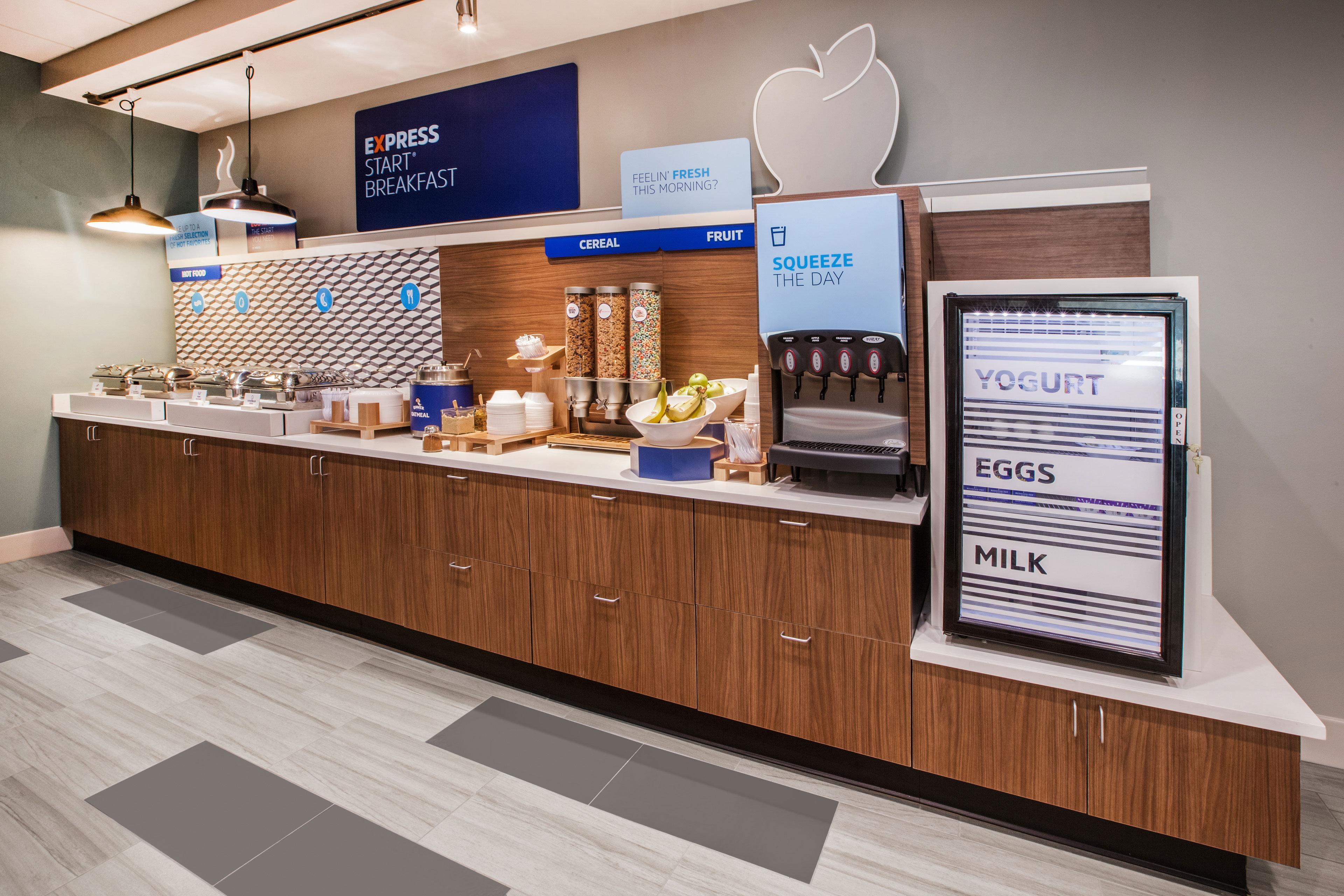 Holiday Inn Express & Suites Cheektowaga North East By Ihg Esterno foto