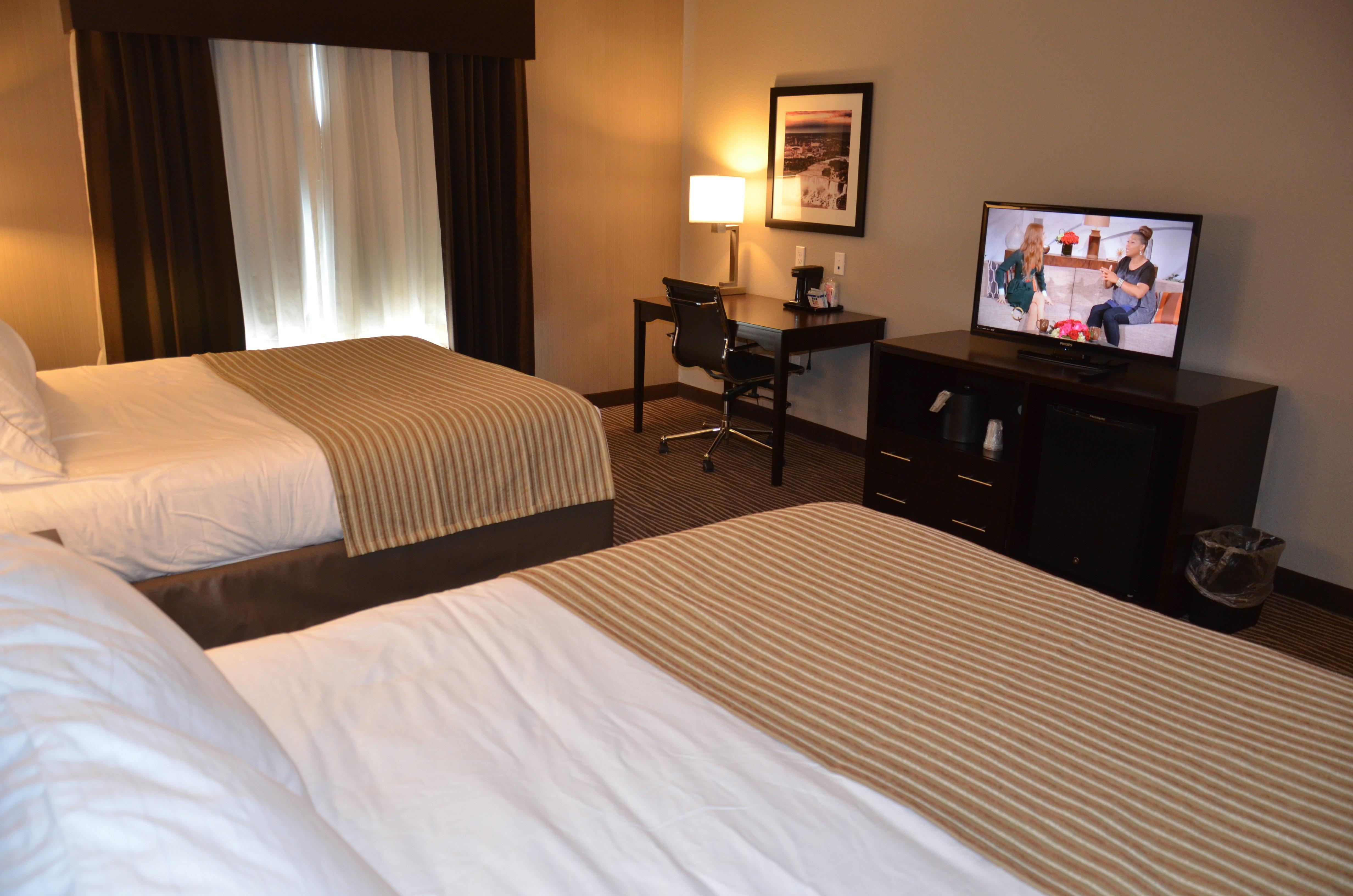 Holiday Inn Express & Suites Cheektowaga North East By Ihg Esterno foto