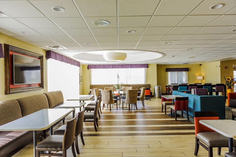 Holiday Inn Express & Suites Cheektowaga North East By Ihg Esterno foto